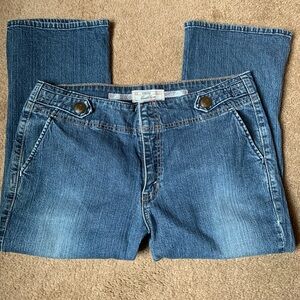 Levi's Cropped Jeans